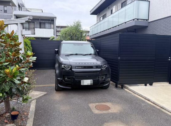 ブランシェの駐車場