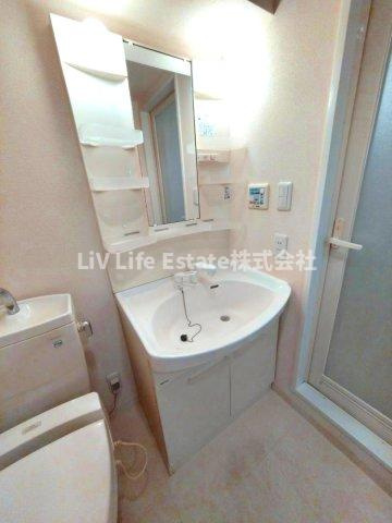 Ｌｉｂｅｒｔａ　ｖｉｌｌａ　リヴェルタヴィラの洗面所