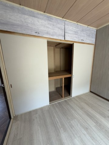 インセンス馬堀町の収納