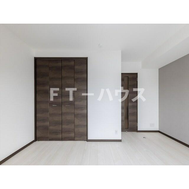 ＧＥＮＯＶＩＡ南行徳ｓｋｙｇａｒｄｅｎの洋室
