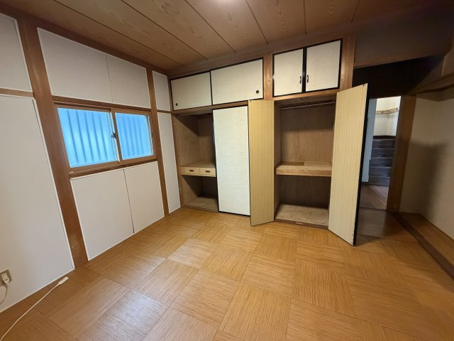 各務原市つつじが丘5丁目の和室