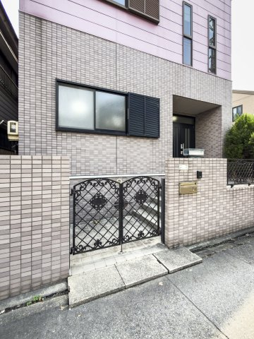 港区名四町戸建の外観