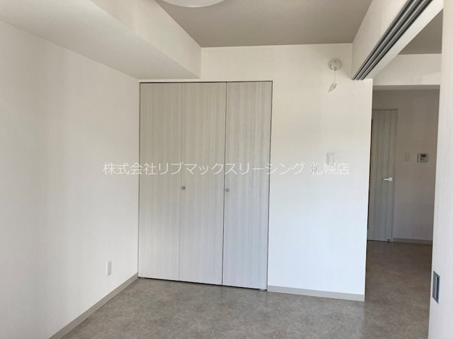 【寝室】リベルタ北円山