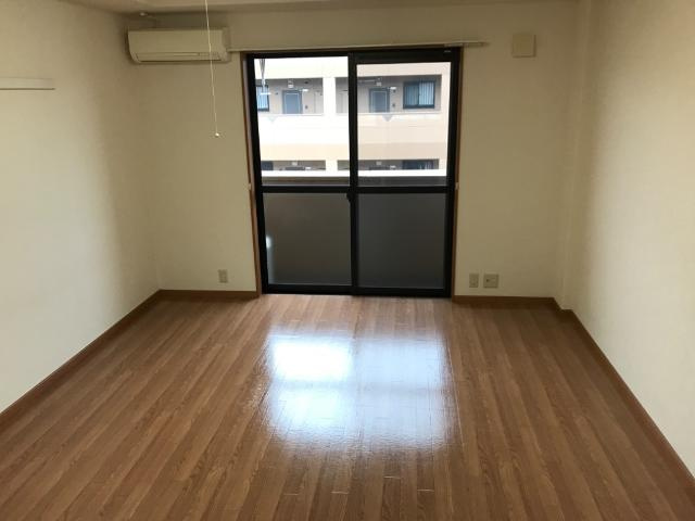 エスティール