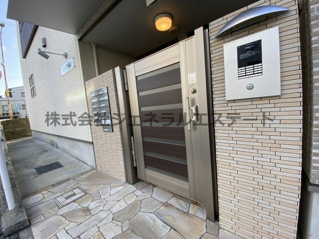フジパレス萱島のエントランス|毎日通るエントランスはこのようになっています