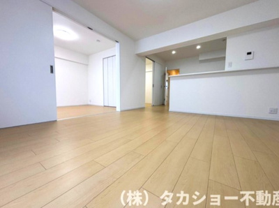 【居間・リビング】 | 東建検見川マンションB棟