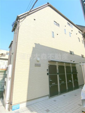 バーミープレイス蒲田Ⅲの外観|2012年7月築　木造地上2階建て総戸数8戸の人気賃貸アパート
東京都大田区多摩川2丁目　東急多摩川線矢口渡駅徒歩6分、JR京浜東北線蒲田駅徒歩20分