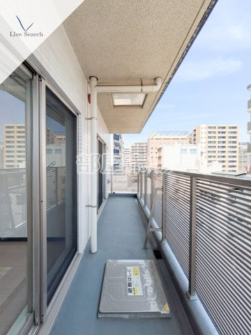 パトゥーロ御徒町チッタのバルコニー