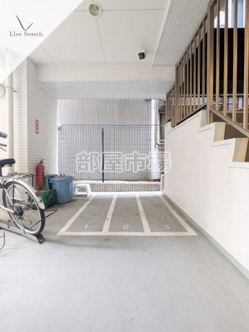 パトゥーロ御徒町チッタのその他|バイク置場
