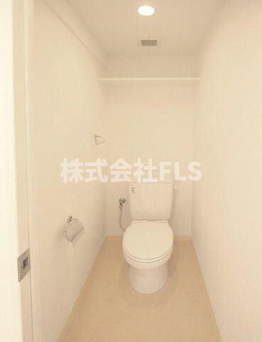 北区志茂２丁目の賃貸マンションのトイレ