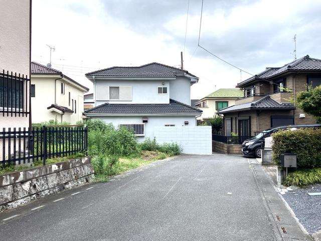 鶴ヶ島市鶴ヶ丘GarageHouse　新築戸建の前面道路含む現地写真