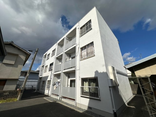 田村マンションの外観