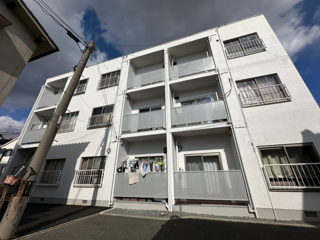 田村マンションの外観