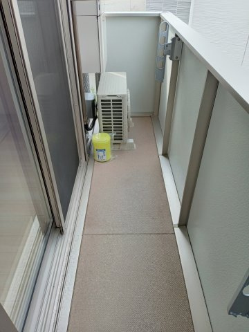 アヴァンス西調布のバルコニー