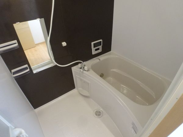 クレア多の津 510の浴室
