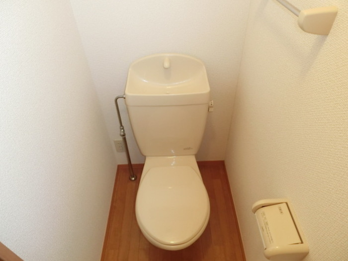 プランドール鈴木のトイレ|きれいなトイレです。