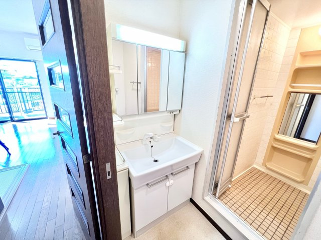 アレックスヒルズ四街道の洗面所|※別部屋参考写真