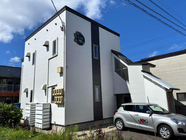 青森市金沢２丁目のアパート