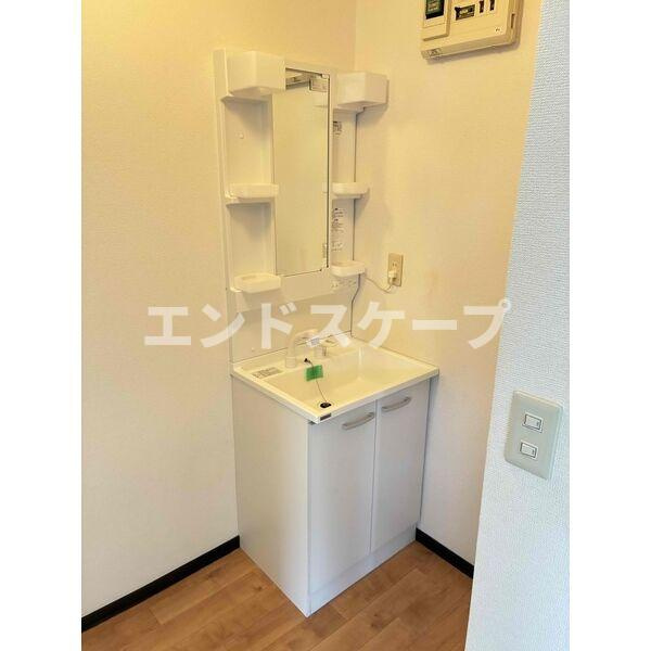 フローレンス原の洗面所|高崎、前橋のお部屋探しはエンドスケープまで！お客様の理想お聞かせ下さい♪