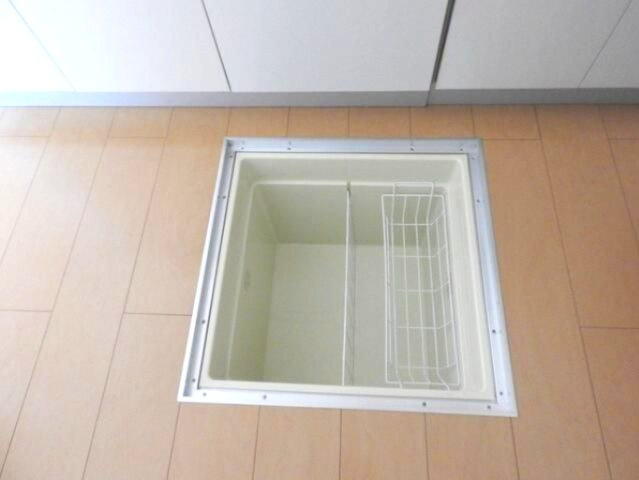 Ｃｒａｎｅ　ＴＡＤＡⅡの収納
