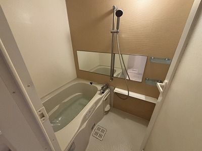 ラ・エスパシオ箱崎の浴室