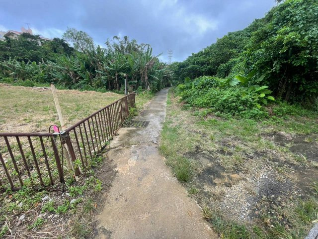 沖縄市園田の周辺