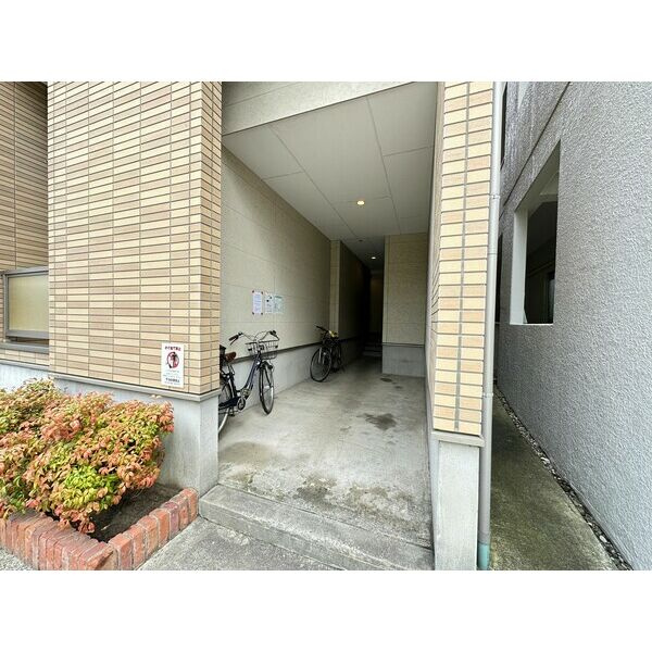 エスポワール桜本町　名古屋市賃貸　仲介手数料無料の駐車場