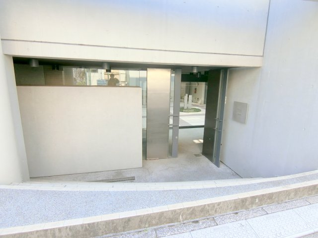 フォルス池上の外観