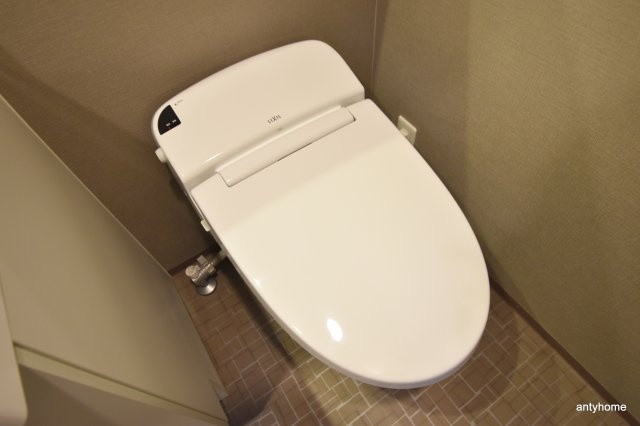 ミュプレ江坂　仲介手数料無料のトイレ