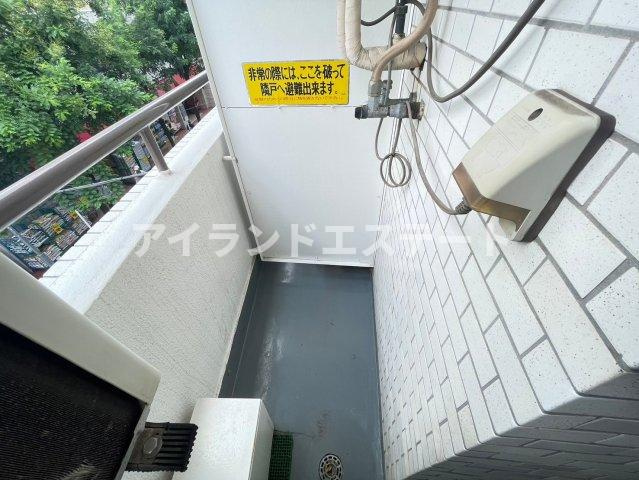 鶴屋高円寺迦葉マンション　駅近　敷金礼金0　分譲のバルコニー