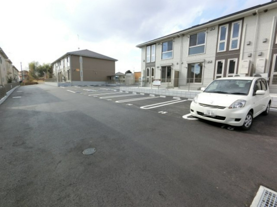 【駐車場】 | フィオーレ　Ⅱ