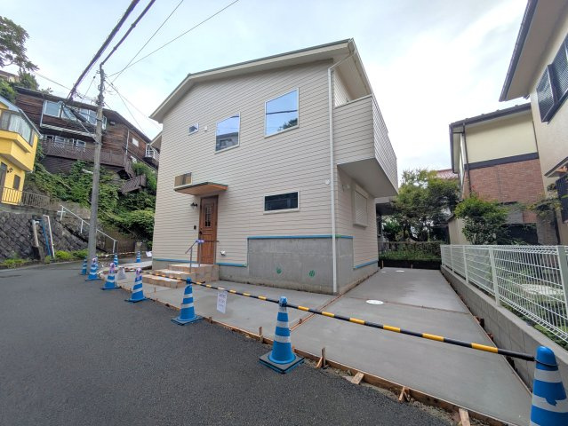 海まで徒歩15分！ 木の温もりを感じる家の外観|陽当たり良好