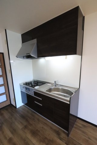 シェモア当知のキッチン|※別部屋のお写真で、現況優先と致します。