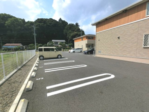 【駐車場】