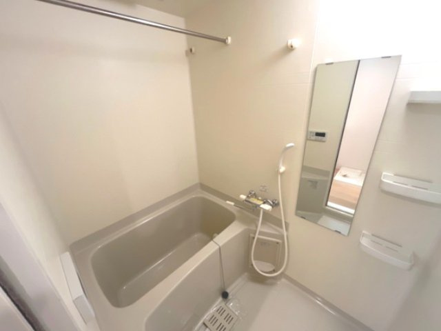菊池郡菊陽町花立３丁目の賃貸マンションの浴室