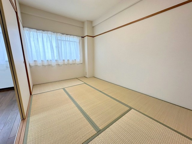 シャトー中尾の和室