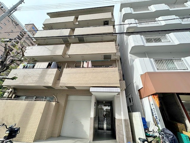 シャトー中尾の外観