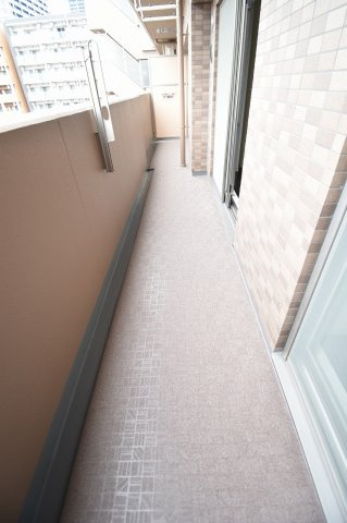 エステムプラザミッドプレイスのバルコニー|他号室参考写真