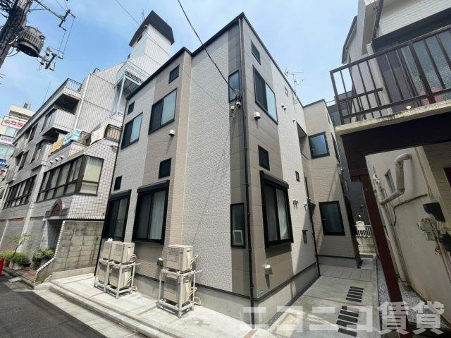 江戸川区平井３丁目のアパートの外観