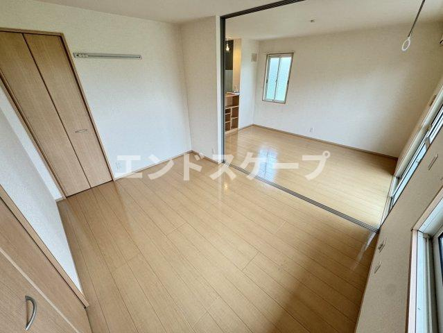 パパ･ノエールの居間・リビング|高崎、前橋、伊勢崎エリアのお部屋探しはエンドスケープまで！お客様の理想お聞かせ下さい♪