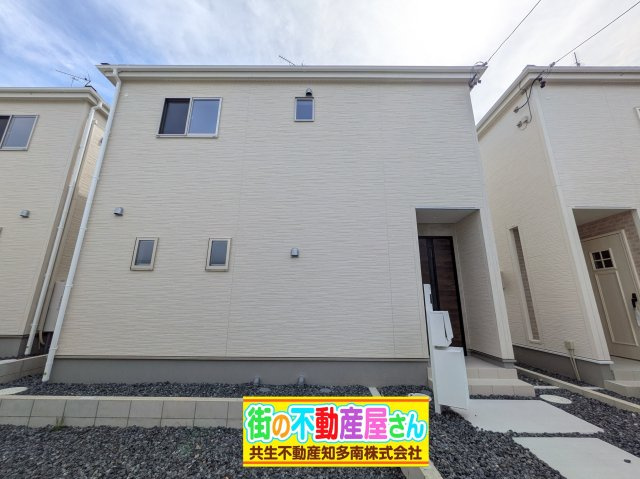 リーブルファイン新舞子第4　1号棟