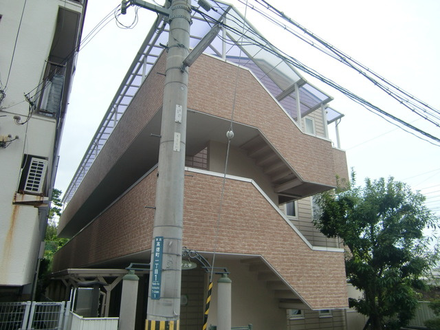 アビテ六甲の外観
