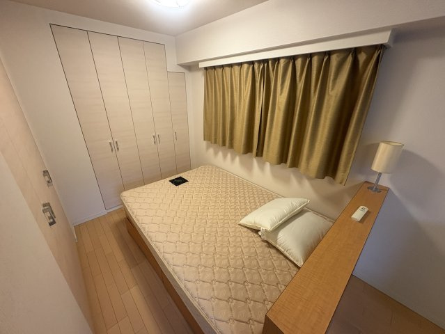 アビティ江坂の寝室