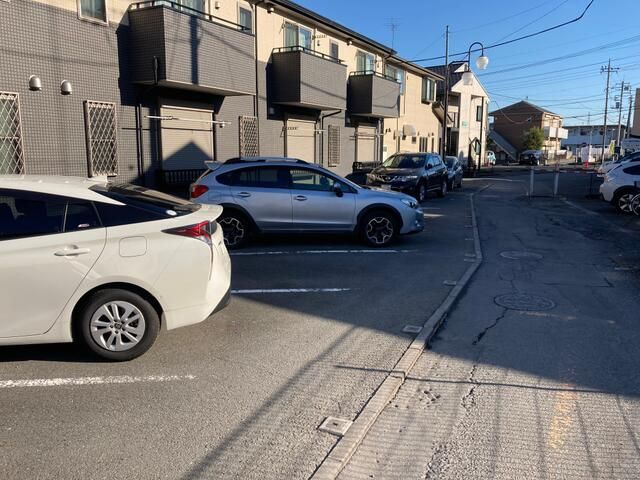 メゾンＳＨＩＮＯＮＯＭＥの駐車場