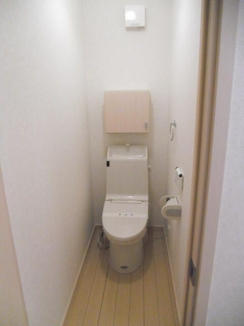 メゾンＳＨＩＮＯＮＯＭＥのトイレ