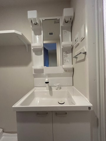 クレヴィスタお花茶屋の洗面所