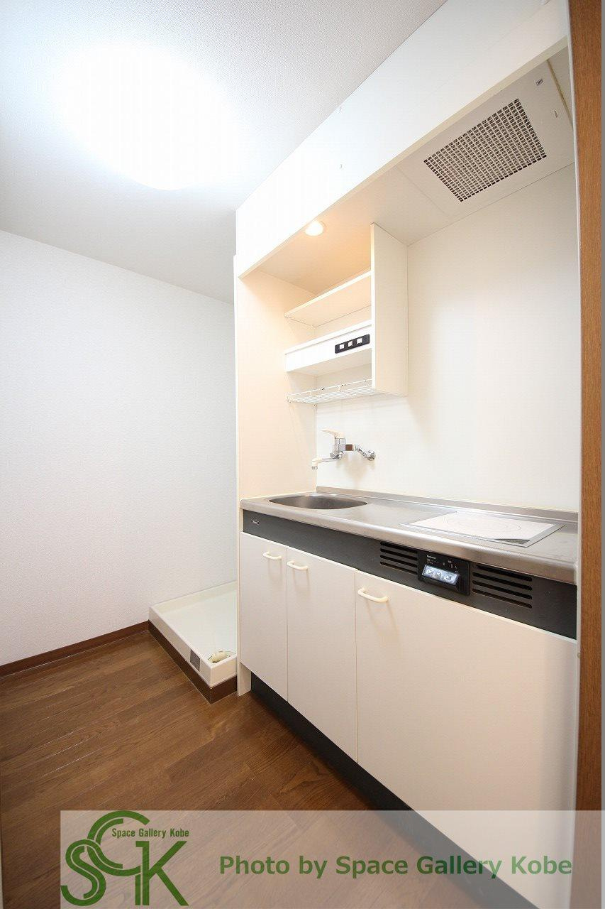 学園カレッジハイツのキッチン|※お部屋により仕様が異なる可能性があります。