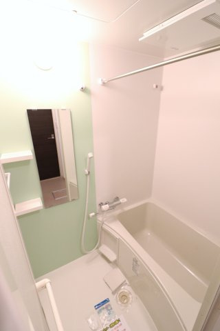 山崎マンション15の浴室