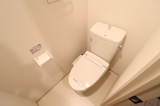 山崎マンション15のトイレ