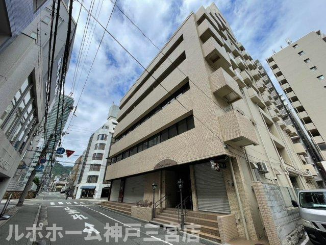 クランウンビル・レジオン三宮